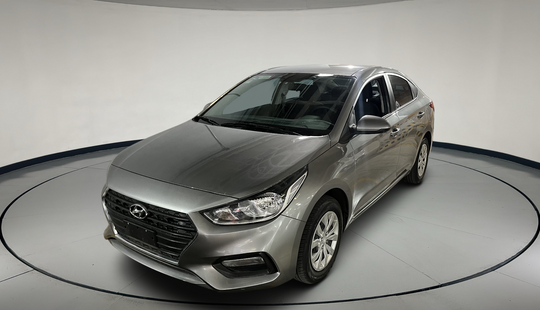 Hyundai • Accent