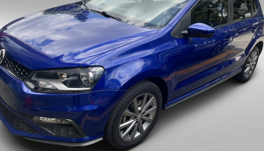 2020 • 80,921 km • Manual