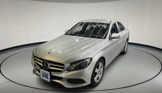 Mercedes Benz • Clase C