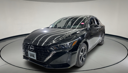 Nissan • Sentra