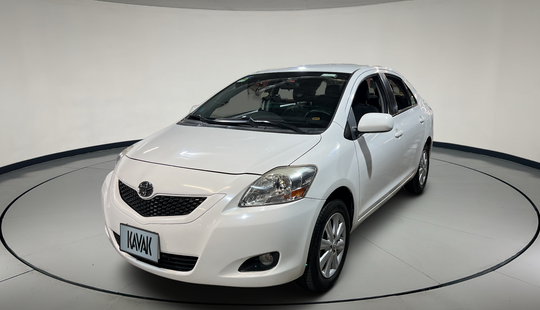 Toyota • Yaris