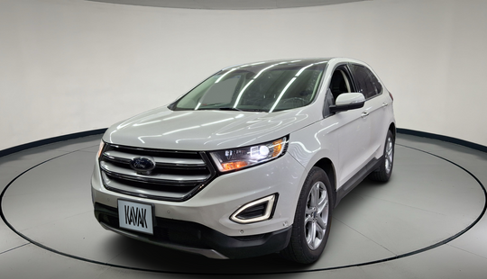 Ford • Edge