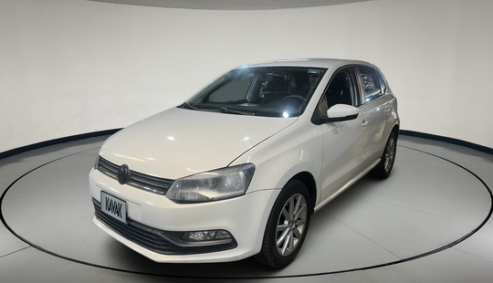 Volkswagen • Polo