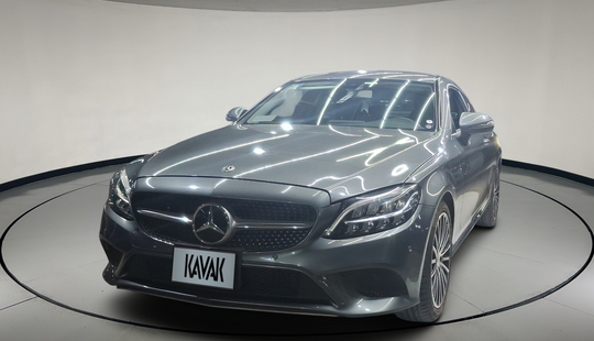 Mercedes Benz • Clase C