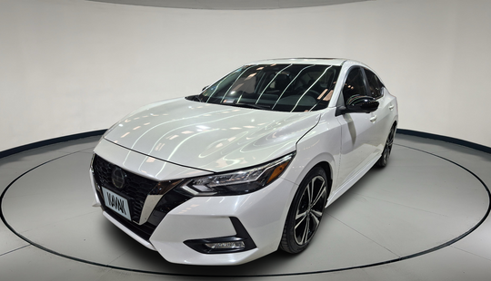Nissan • Sentra
