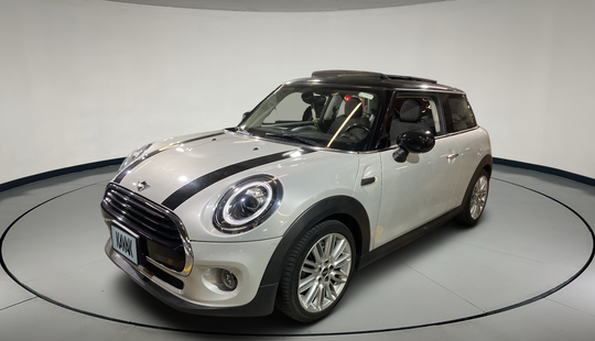 2020 • 41,000 km • Automático