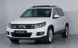Volkswagen • Tiguan