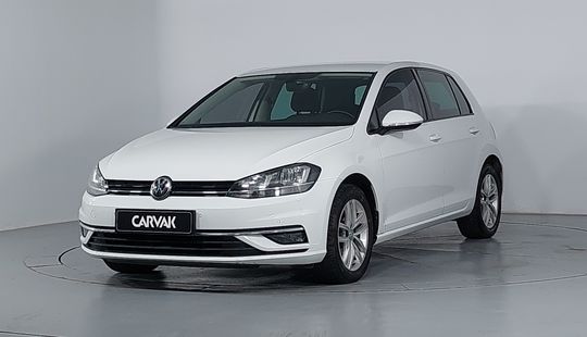 Volkswagen • Golf