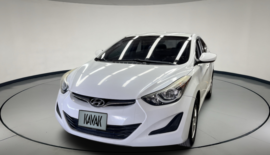 Hyundai • Elantra