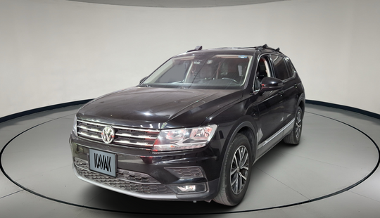 Volkswagen • Tiguan