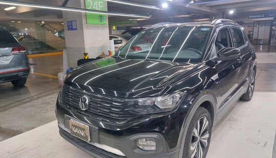 Volkswagen • T-Cross