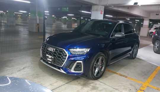 Audi • SQ5