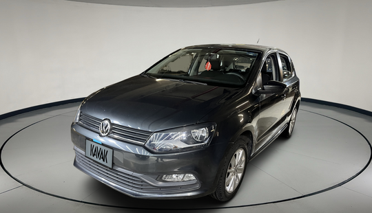 Volkswagen • Polo