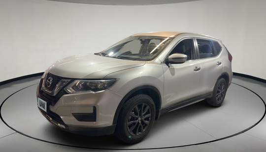 Nissan • X-Trail