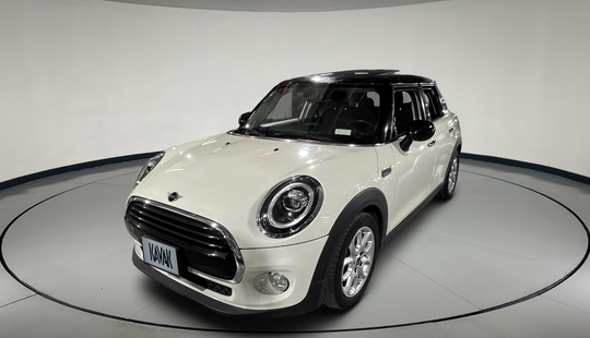Mini • Cooper