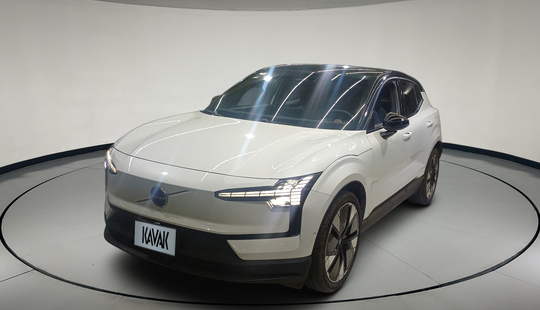 2024 • 14,000 km • Automático