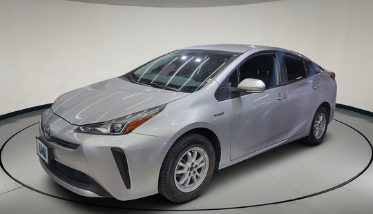 Toyota • Prius