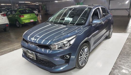 Kia • Rio