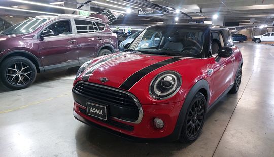 Mini • Cooper