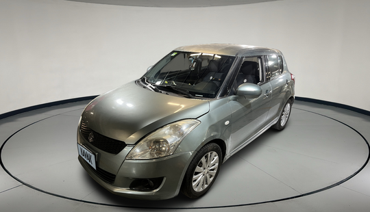 Suzuki • Swift