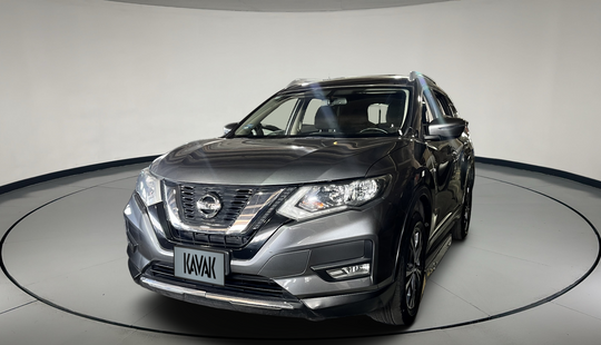 Nissan • X-Trail