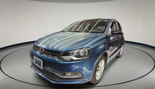 Volkswagen • Polo