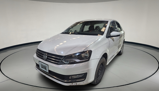 Volkswagen • Vento