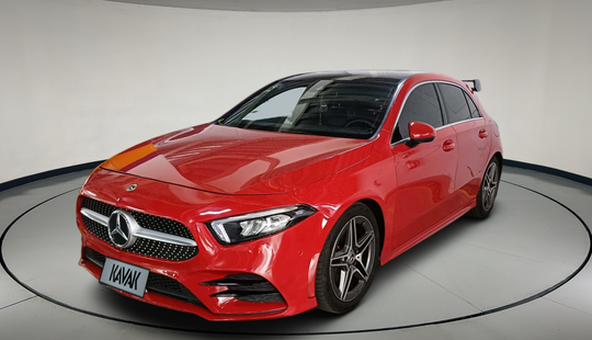 Mercedes Benz • Clase A