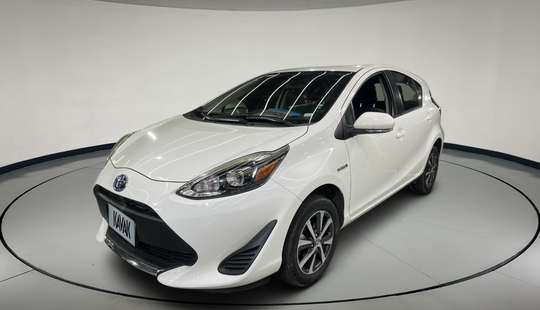 Toyota • Prius C