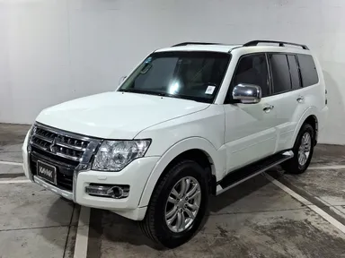 Mitsubishi Montero