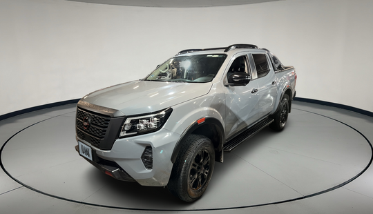 Nissan • Frontier