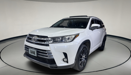 Toyota • Highlander