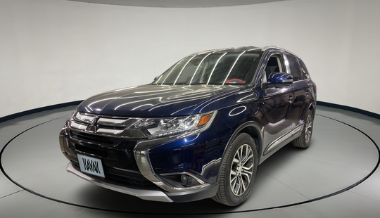 Mitsubishi • Outlander