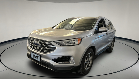 Ford • Edge