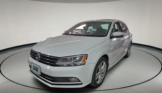 Volkswagen • Jetta