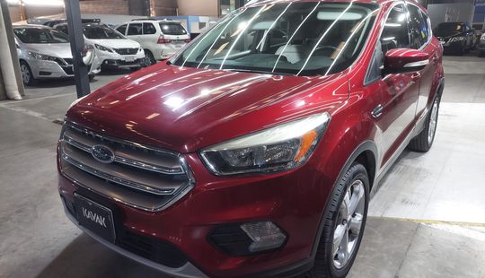 Ford • Escape