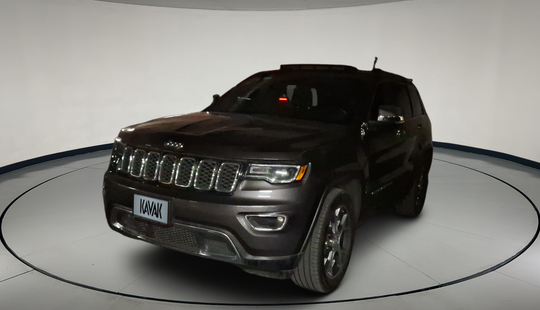 Jeep • Grand Cherokee