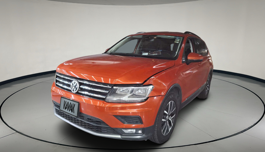 Volkswagen • Tiguan