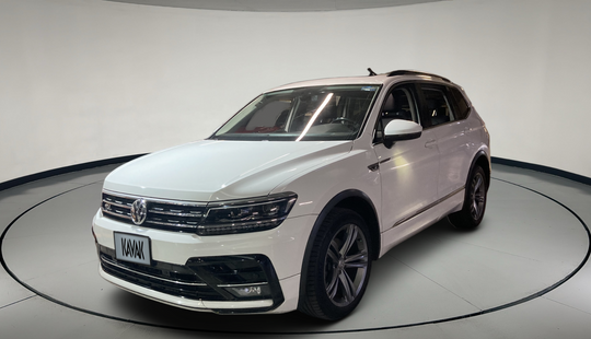 Volkswagen • Tiguan