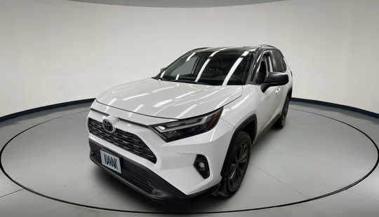 Toyota • RAV4