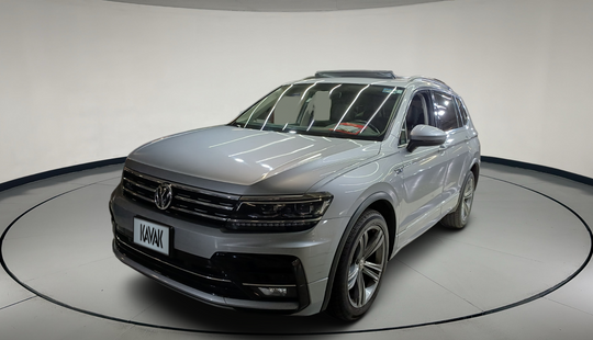 Volkswagen • Tiguan