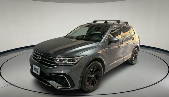 Volkswagen • Tiguan