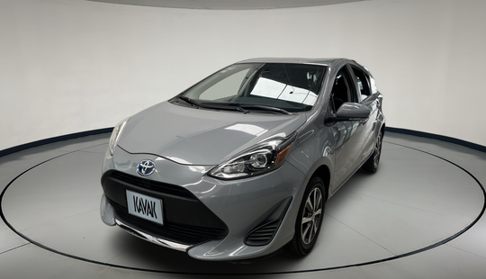 Toyota • Prius C