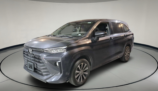 Toyota • Avanza