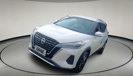 Nissan • Kicks Play