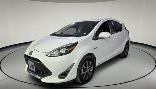 Toyota • Prius C