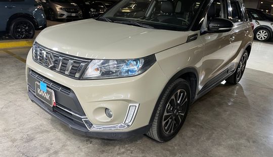 Suzuki • Vitara
