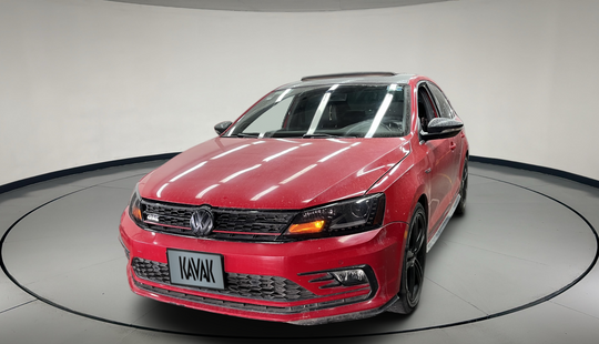 Volkswagen • Jetta