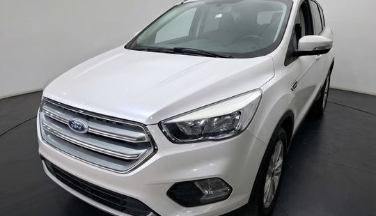 Ford • Escape
