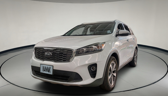 Kia • Sorento